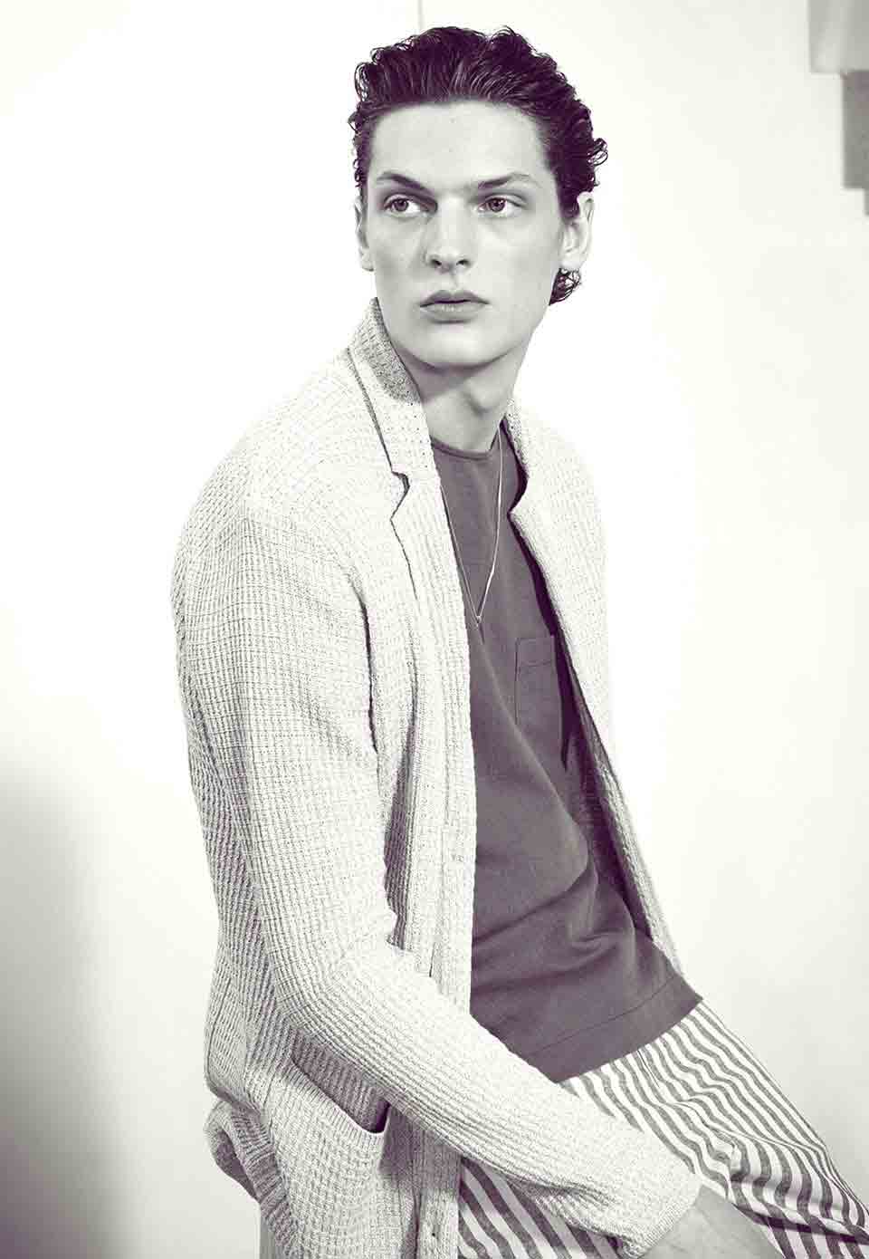 look natural10 - Natural Colors